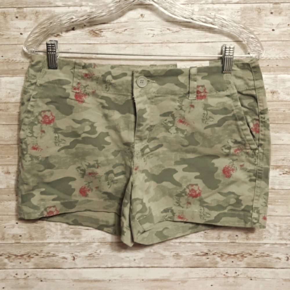 NWT Maurices size 7/8 shorts